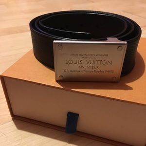 Louis Vuitton Men's Belt